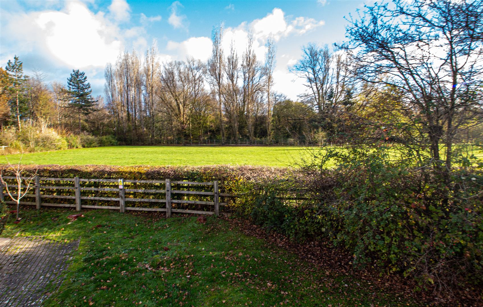 Cardwell Close, Emerson Valley